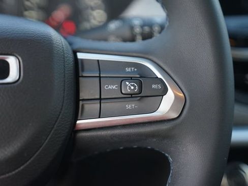 Used 2022 Jeep Compass Latitude FWD image 23