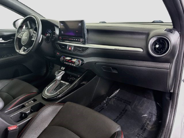 Used 2022 Kia Forte GT w/ GT Technology Package FWD image 29