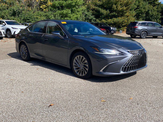 Used 2025 Lexus ES 350 Ultra Luxury w/ Accessory Package (Z1) FWD image 8