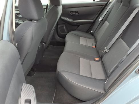 Used 2024 Nissan Sentra SV image 13