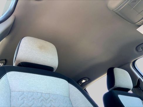 Used 2023 Chevrolet Equinox LS FWD image 14