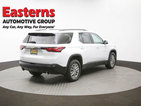 Used 2022 Chevrolet Traverse LT image 43