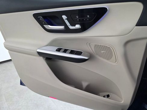 New 2026 Mercedes-Benz GLC 300 image 17