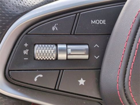 Used 2023 Genesis GV70 3.5T Sport w/ Sport Advanced Package image 25