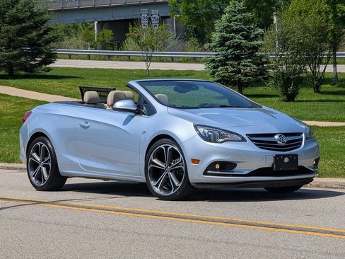Used 2016 Buick Cascada Premium FWD image 4