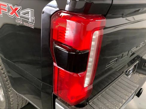 New 2026 Ford F250 Lariat w/ Chrome Package AWD/4WD image 14