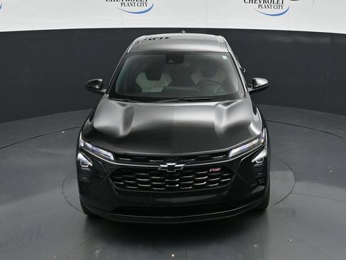 Used 2024 Chevrolet Trax RS w/ Driver Confidence Package FWD image 19