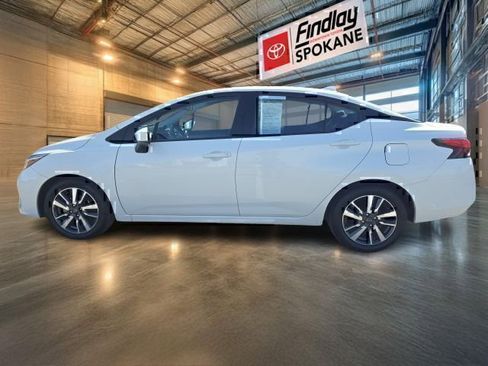 Used 2024 Nissan Versa SV FWD image 6