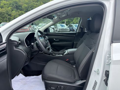 Certified 2022 Hyundai Tucson SEL FWD image 10