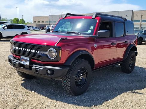 New 2026 Ford Bronco Big Bend w/ Black Diamond Package AWD/4WD image 4