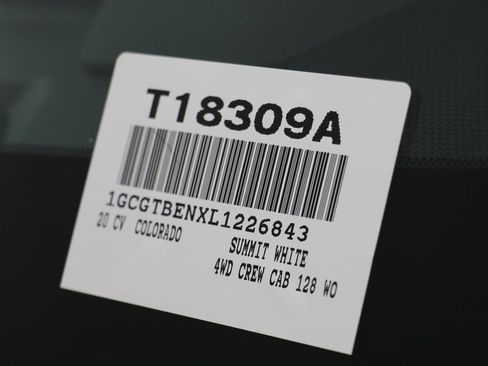 Certified 2020 Chevrolet Colorado W/T w/ Custom Special Edition image 23