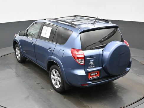 Used 2011 Toyota RAV4 Limited image 40