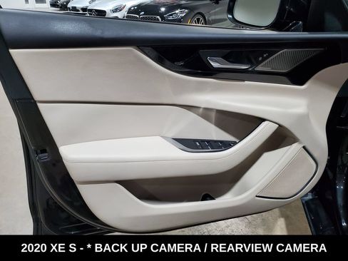 Used 2020 Jaguar XE S RWD image 8