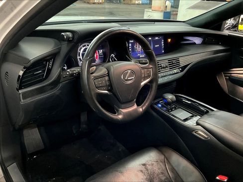 Used 2020 Lexus LS 500 image 17