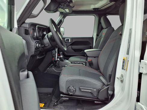 New 2026 Jeep Wrangler Unlimited Rubicon AWD/4WD image 22