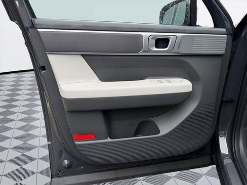 New 2026 Hyundai Santa Fe SE image 11