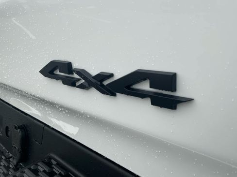 New 2026 RAM 1500 Laramie AWD/4WD image 26