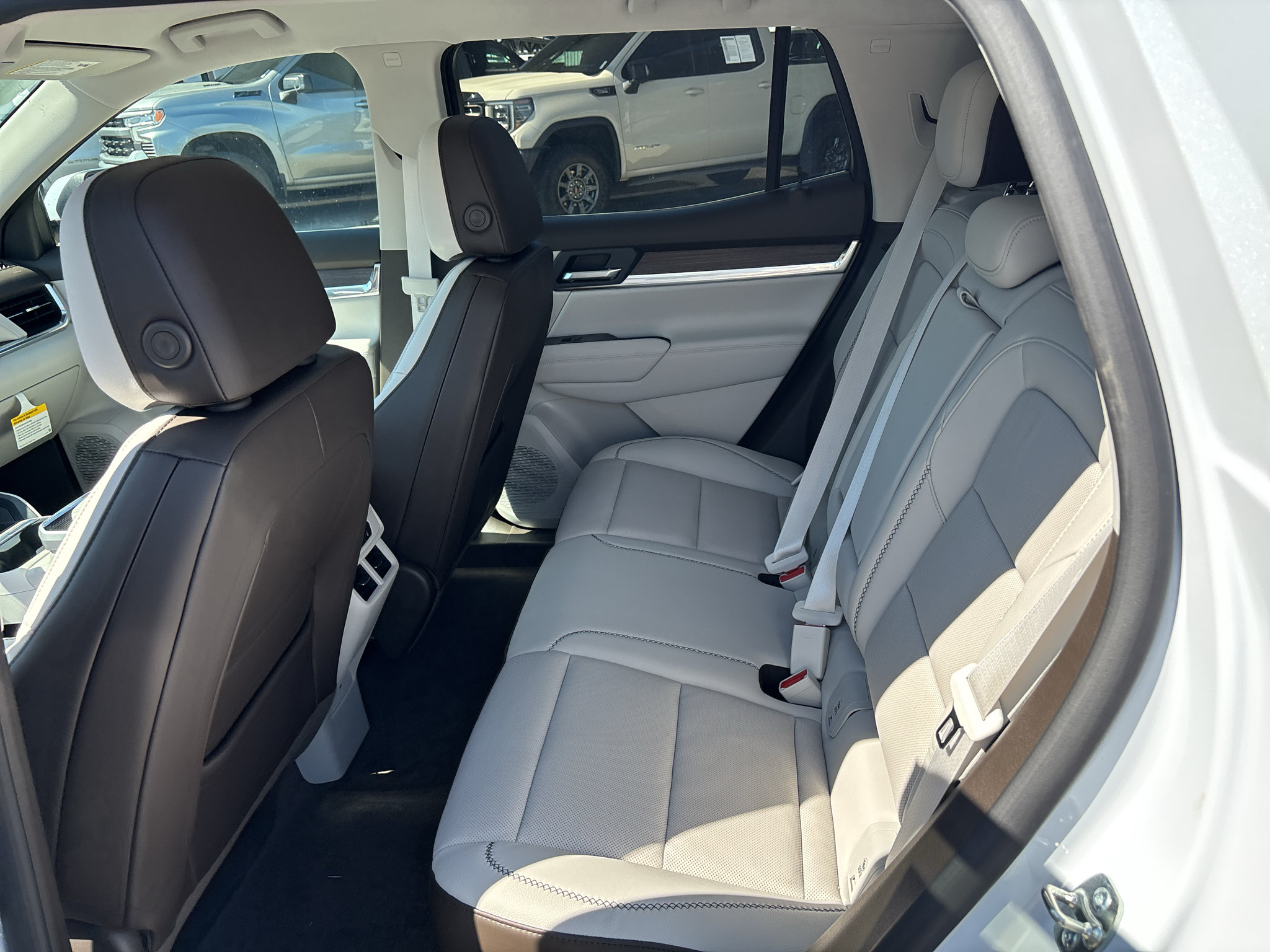 New 2027 GMC Terrain Denali AWD/4WD image 9