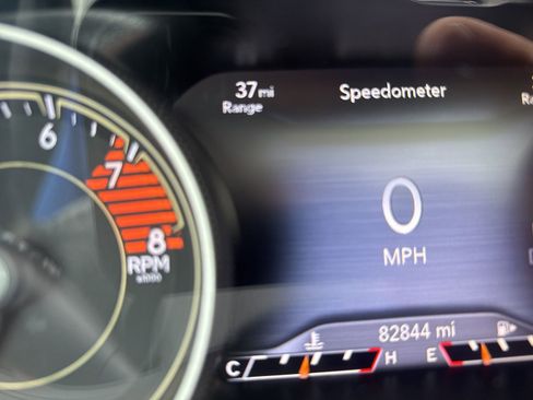 Used 2020 Jeep Cherokee Limited image 11