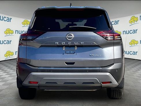 Certified 2023 Nissan Rogue SV w/ SV Premium B Package AWD/4WD image 5