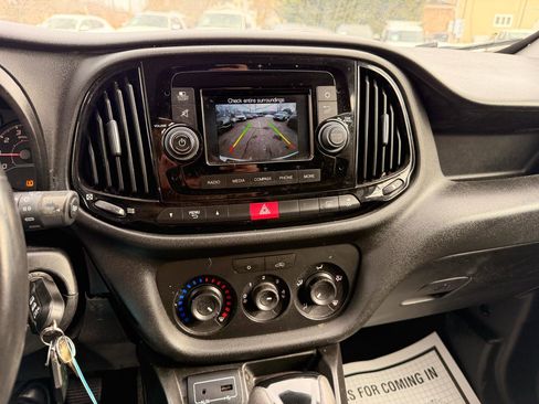 Used 2017 RAM ProMaster City Tradesman SLT w/ Rear Back-up Camera Group image 24