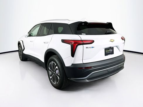 Used 2024 Chevrolet Blazer EV LT image 5