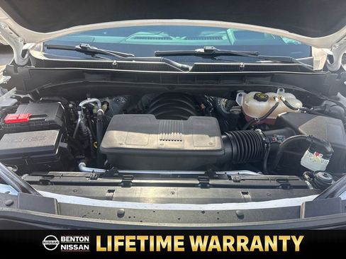 Used 2023 GMC Yukon Denali Ultimate image 13