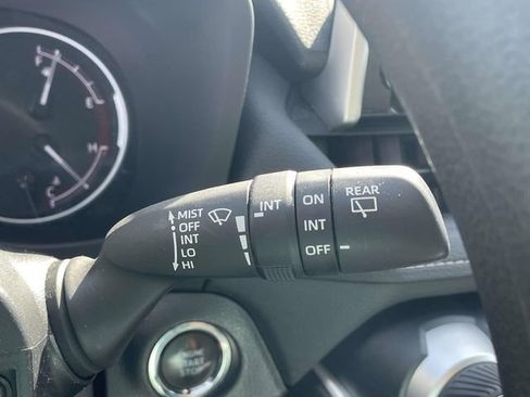 Used 2024 Toyota RAV4 XLE FWD image 40
