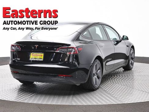Used 2023 Tesla Model 3 Standard Range RWD image 5