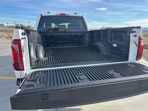 Used 2024 Ford F150 XLT w/ FX4 Off-Road Package AWD/4WD image 23