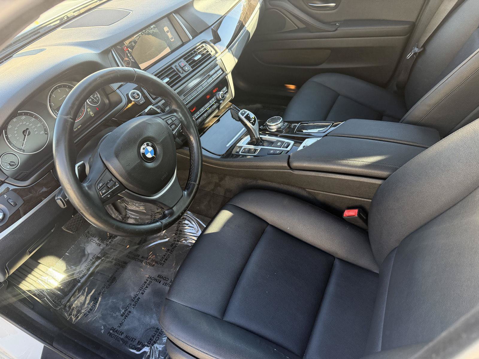 Used 2016 BMW 528i xDrive Sedan AWD/4WD image 11