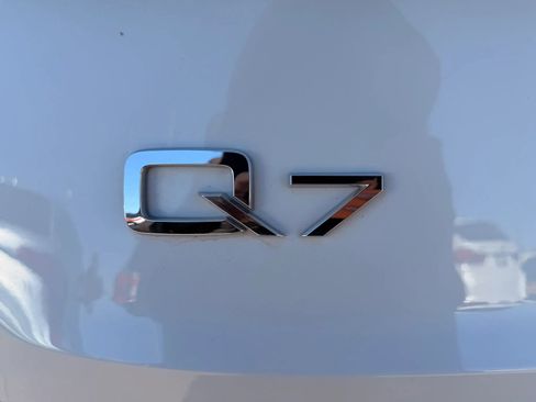 Used 2021 Audi Q7 3.0T Premium Plus w/ Premium Plus Package AWD/4WD image 42