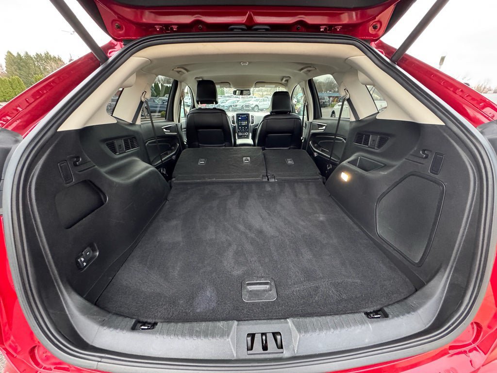 Certified 2024 Ford Edge Titanium AWD/4WD image 27