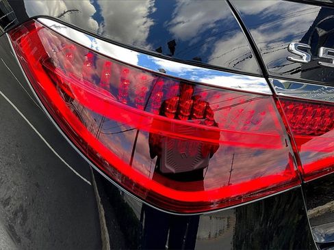 Used 2025 Mercedes-Benz S 580 S 580 image 24