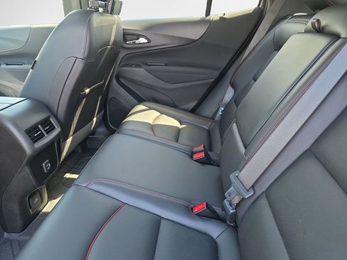 Used 2022 Chevrolet Equinox RS w/ RS Leather Package FWD image 24