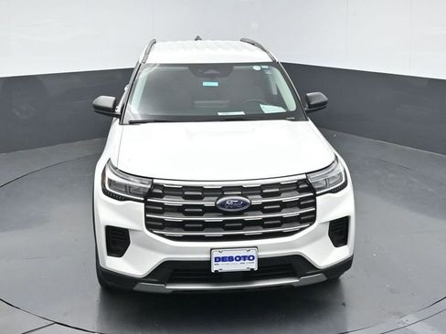 Certified 2025 Ford Explorer Active AWD/4WD image 40