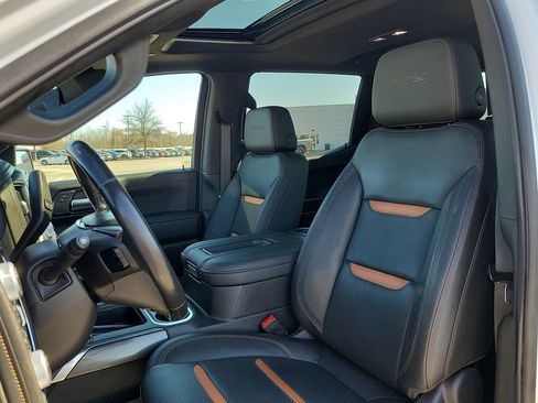 Used 2021 GMC Sierra 1500 AT4 w/ AT4 Premium Package image 11