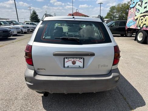 Used 2007 Pontiac Vibe w/ Sun And Sound Package FWD image 4