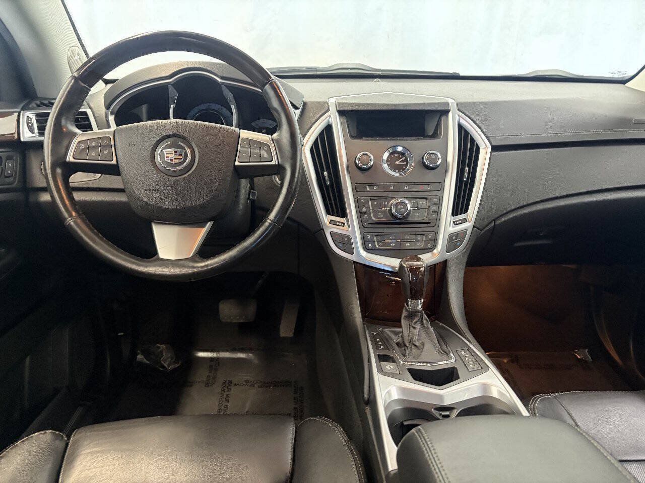 Used 2012 Cadillac SRX Luxury FWD image 12