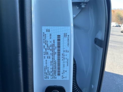 New 2025 Ford F150 Lariat w/ Equipment Group 501A Mid image 24