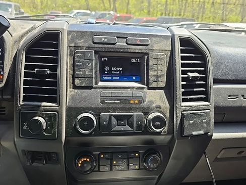 Used 2019 Ford F350 XL w/ Power Equipment Group AWD/4WD image 24