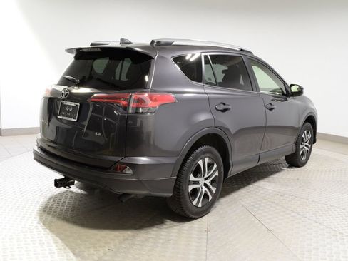 Used 2018 Toyota RAV4 LE w/ All Weather Liner Package FWD image 6