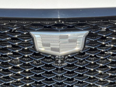 Used 2025 Cadillac Escalade Sport w/ LPO, ONYX Package AWD/4WD image 46