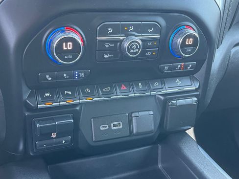 Used 2020 Chevrolet Silverado 1500 LTZ w/ LTZ Plus Package AWD/4WD image 25