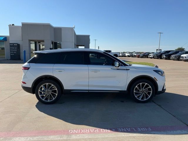Used 2023 Lincoln Corsair FWD w/ Equipment Group 101A image 2