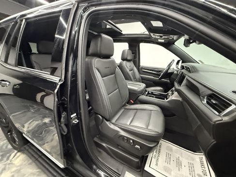 Used 2023 GMC Yukon Denali image 25