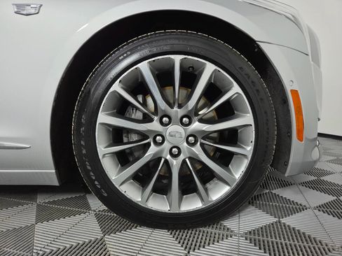Used 2017 Cadillac CT6 Luxury AWD/4WD image 9