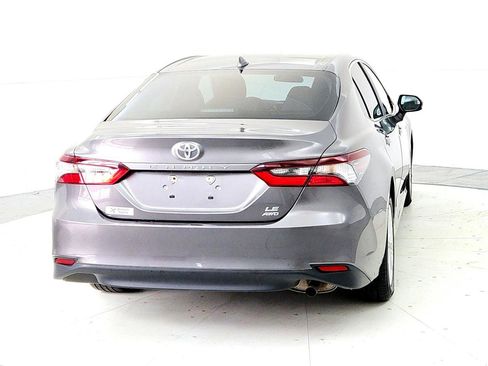 Used 2023 Toyota Camry LE AWD/4WD image 5