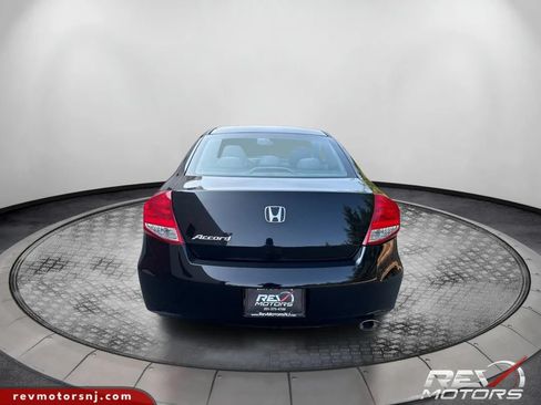 Used 2011 Honda Accord LX-S image 4