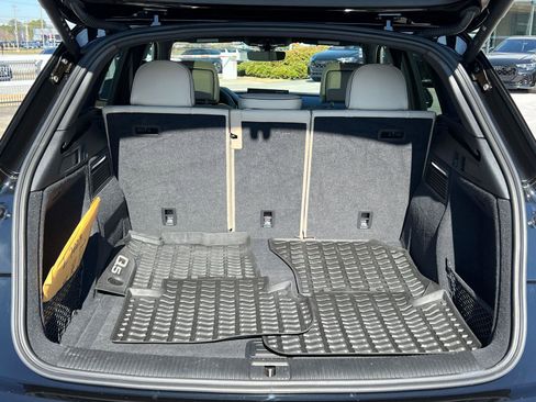 Used 2025 Audi Q5 2.0T Premium w/ Convenience Plus Package image 18